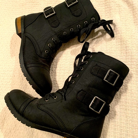 NOT FOR SALE Moto Boots - Picture 2 of 6